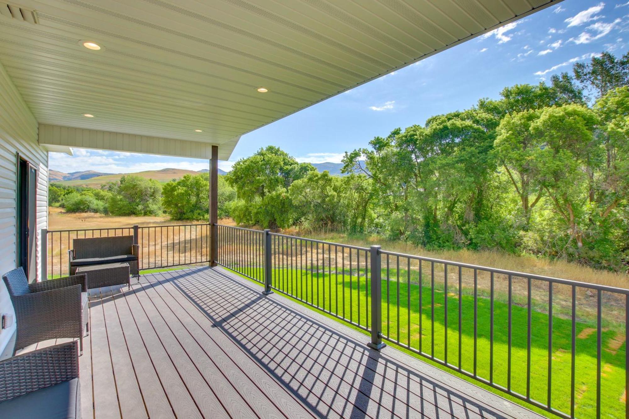 Spacious Idaho Home On Scenic Cub River! Preston Bagian luar foto